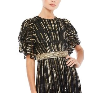 Mac Duggal Embellished Full Length Layered Sleeve Gown In Black & Gold - Reemoly